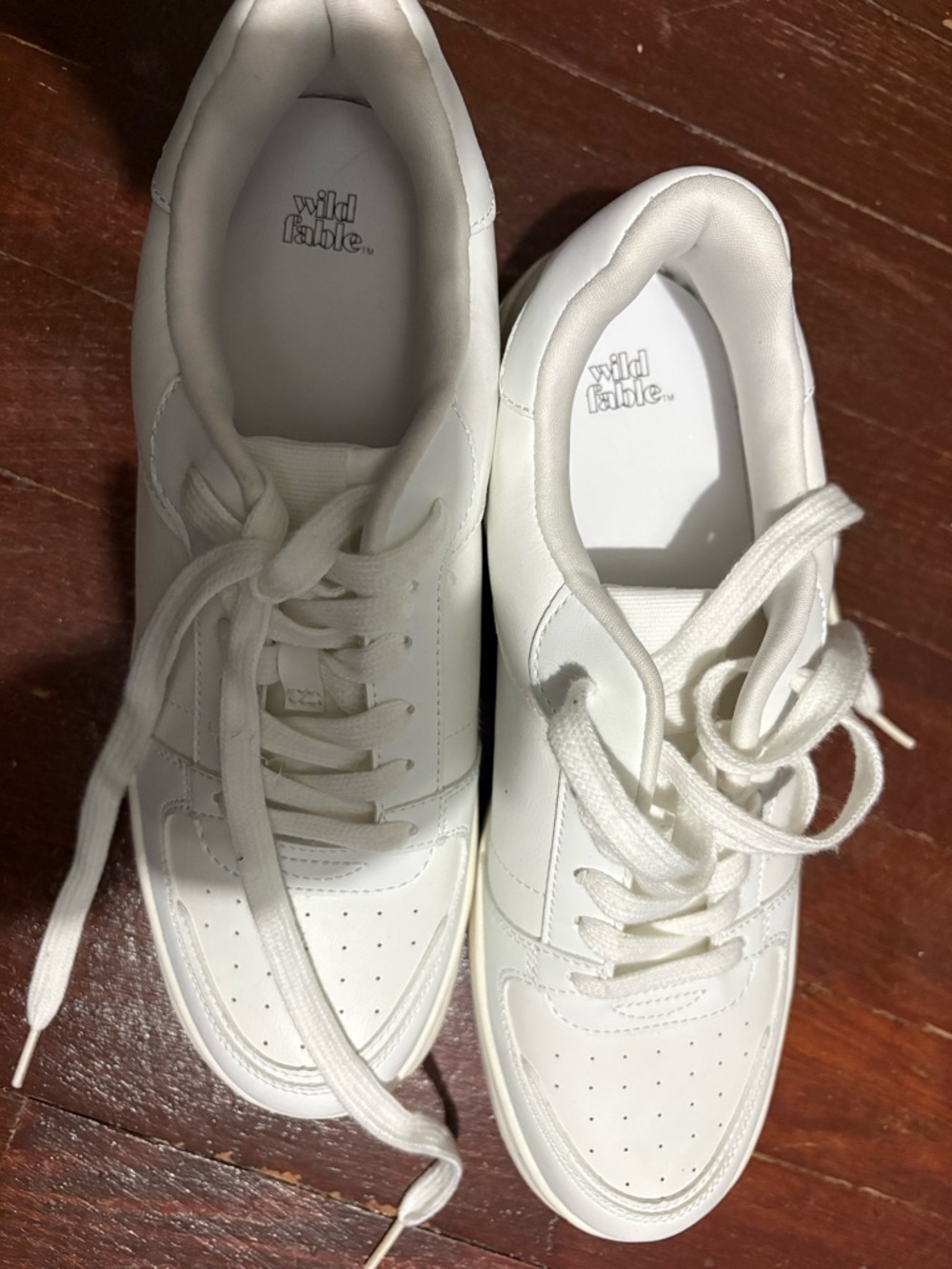 Wild Fable White Low-Top Lace Sneakers